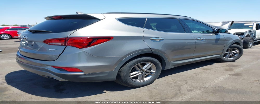 5NMZU3LB2HH003679 2017 HYUNDAI SANTA FE SPORT photo no. 4