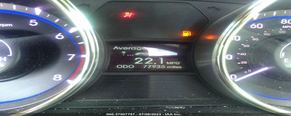 5NPEC4AC6BH259708 2011 HYUNDAI SONATA photo no. 7