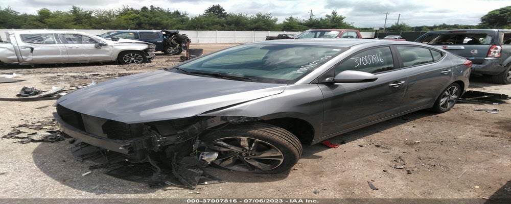 KMHD74LF8HU094911 2017 HYUNDAI ELANTRA photo no. 2