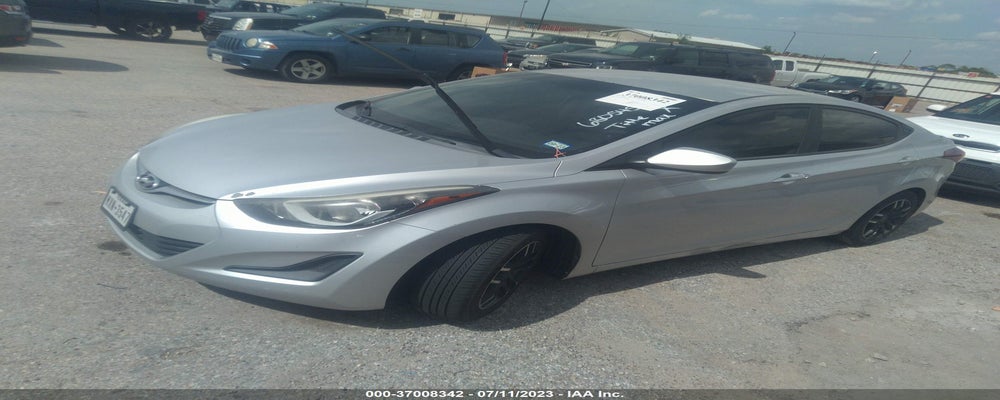 5NPDH4AE8GH680545 2016 HYUNDAI ELANTRA photo no. 2