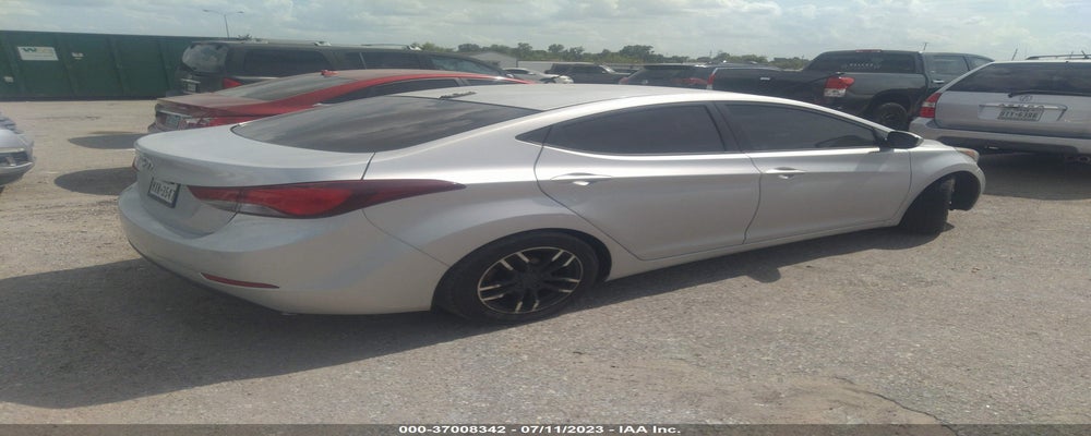 5NPDH4AE8GH680545 2016 HYUNDAI ELANTRA photo no. 4