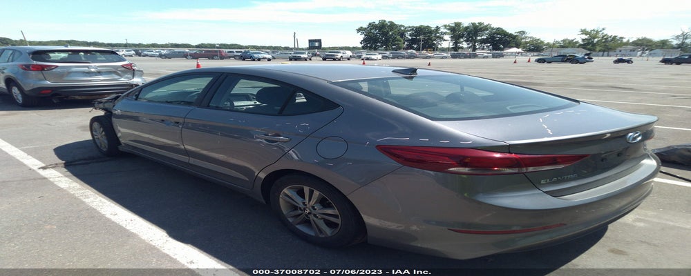 5NPD84LF4JH310724 2018 HYUNDAI ELANTRA photo no. 3