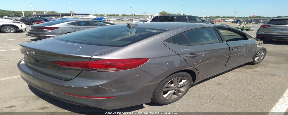5NPD84LF4JH310724 2018 HYUNDAI ELANTRA photo no. 4