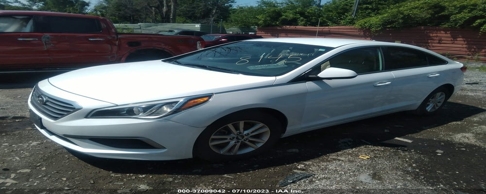 5NPE24AF0GH278145 2016 HYUNDAI SONATA photo no. 2