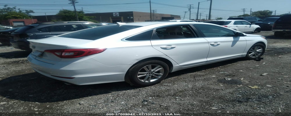 5NPE24AF0GH278145 2016 HYUNDAI SONATA photo no. 4