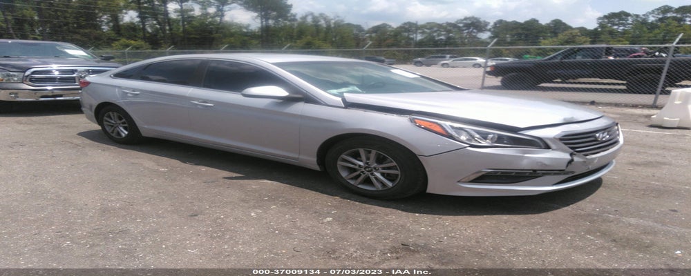 5NPE24AF8FH201778 2015 HYUNDAI SONATA photo no. 3