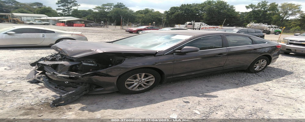 5NPE24AF7FH178252 2015 HYUNDAI SONATA photo no. 2