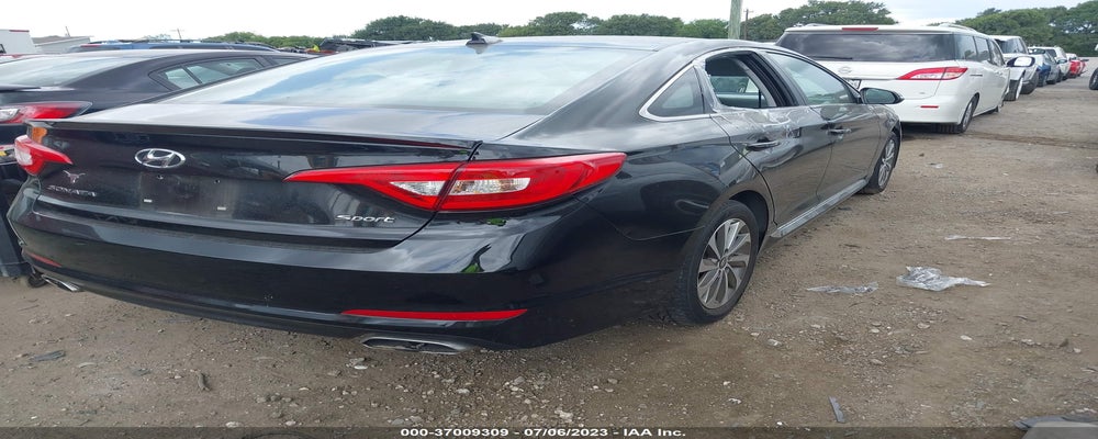 5NPE34AFXGH283639 2016 HYUNDAI SONATA photo no. 4