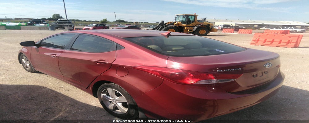5NPDH4AE6DH295092 2013 HYUNDAI ELANTRA photo no. 3