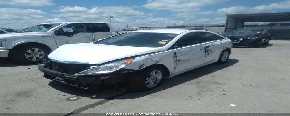 5NPEB4AC8DH800439 2013 HYUNDAI SONATA photo no. 2