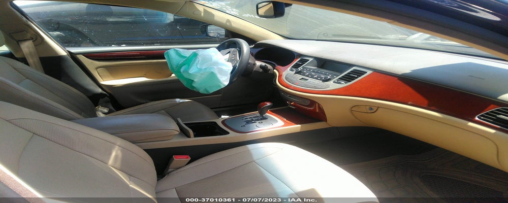 KMHGC4DD6DU253697 2013 HYUNDAI GENESIS photo no. 5