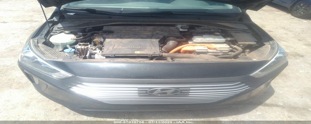 KMHC75LC3JU074885 2018 HYUNDAI IONIQ HYBRID photo no. 10