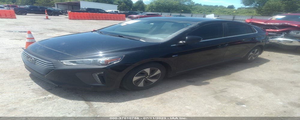 KMHC75LC3JU074885 2018 HYUNDAI IONIQ HYBRID photo no. 2