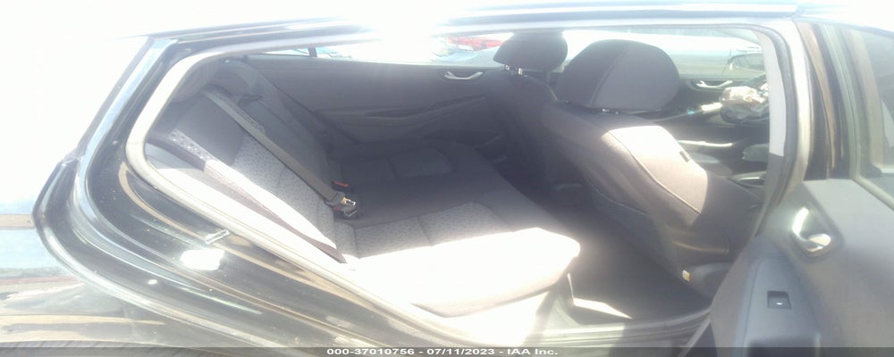 KMHC75LC3JU074885 2018 HYUNDAI IONIQ HYBRID photo no. 8