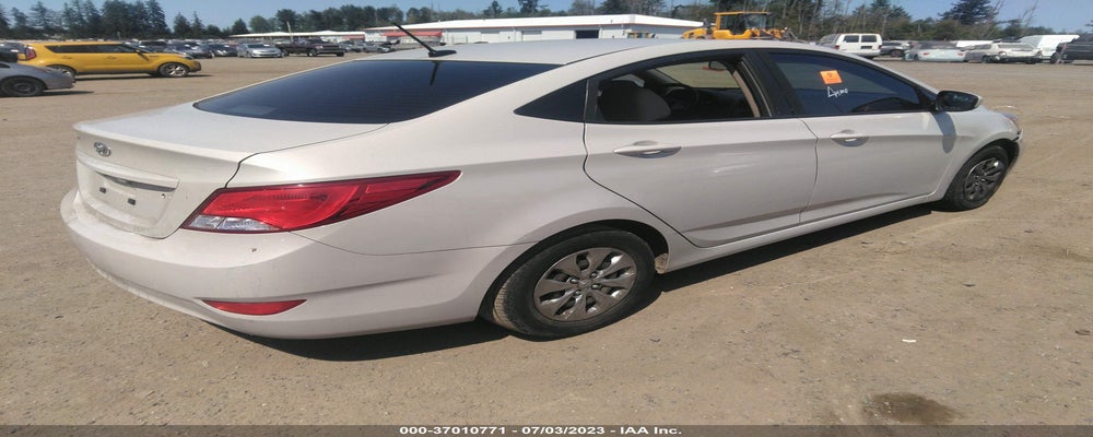 KMHCT4AE4HU173073 2017 HYUNDAI ACCENT photo no. 4