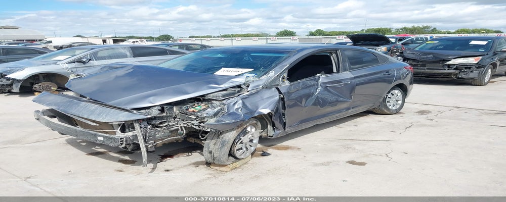 3KPC24A34JE014564 2018 HYUNDAI ACCENT photo no. 2