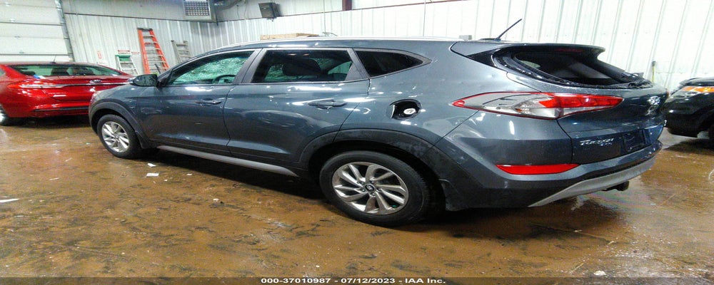 KM8J3CA25HU310898 2017 HYUNDAI TUCSON photo no. 3