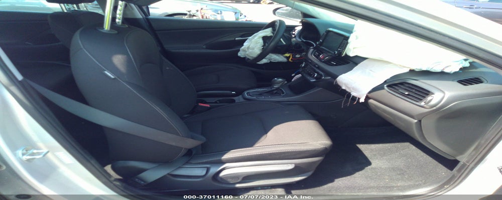 KMHH35LEXJU016677 2018 HYUNDAI ELANTRA GT photo no. 5