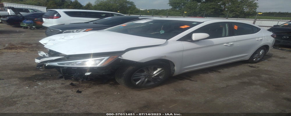 5NPD84LF0LH558018 2020 HYUNDAI ELANTRA photo no. 2
