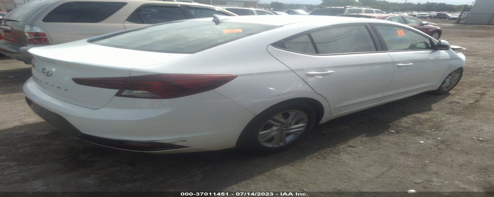 5NPD84LF0LH558018 2020 HYUNDAI ELANTRA photo no. 4