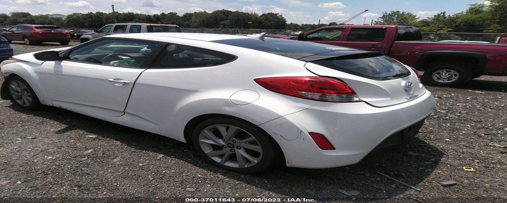 KMHTC6AD8GU266700 2016 HYUNDAI VELOSTER photo no. 3