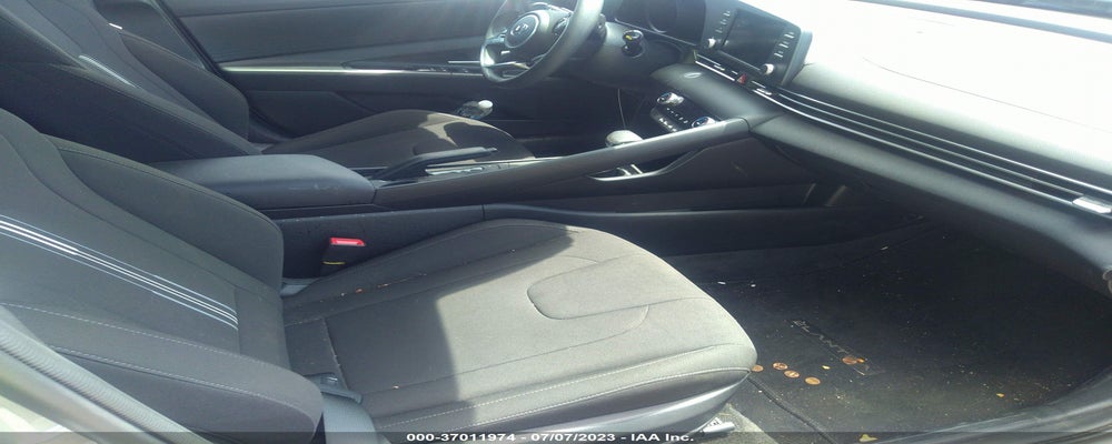 KMHLM4AG6PU554310 2023 HYUNDAI ELANTRA photo no. 5