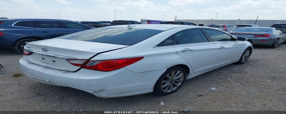 5NPEC4AC6DH777417 2013 HYUNDAI SONATA photo no. 4