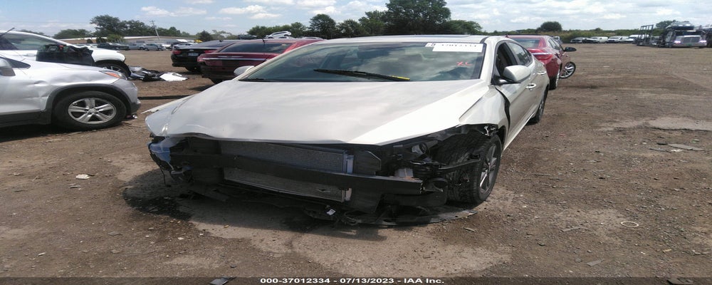 KMHD84LF7HU327318 2017 HYUNDAI ELANTRA photo no. 6