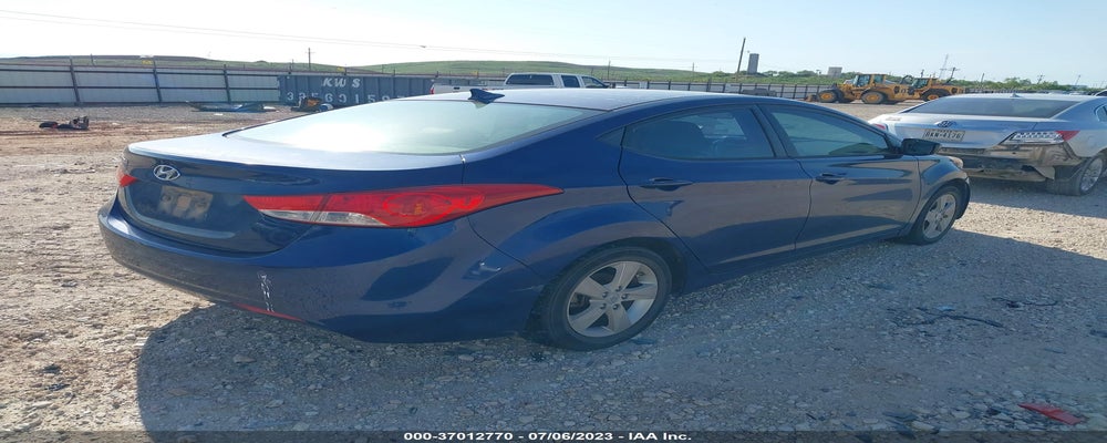 KMHDH4AE4DU526377 2013 HYUNDAI ELANTRA photo no. 4