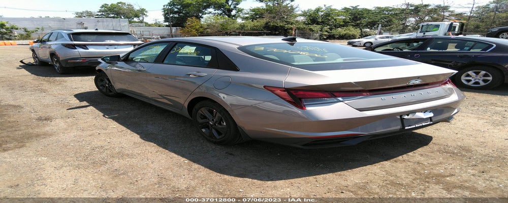KMHLM4AG4PU565371 2023 HYUNDAI ELANTRA photo no. 3