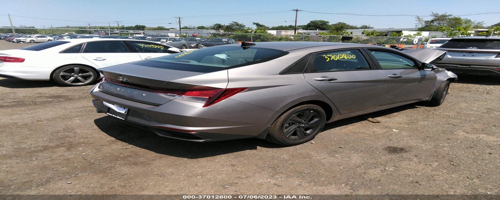 KMHLM4AG4PU565371 2023 HYUNDAI ELANTRA photo no. 4