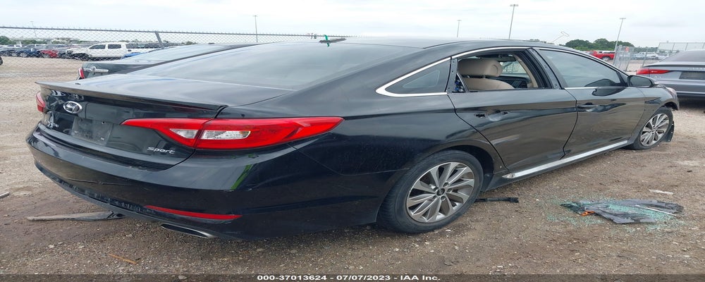 5NPE34AF8FH138016 2015 HYUNDAI SONATA photo no. 4