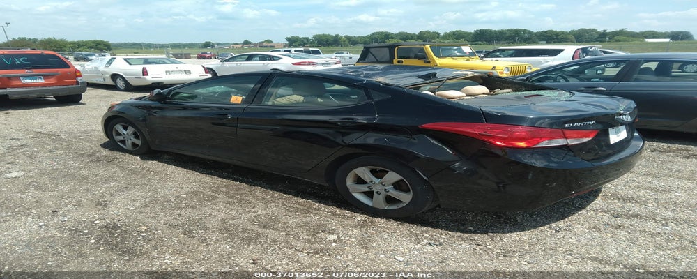 KMHDH4AE9DU843667 2013 HYUNDAI ELANTRA photo no. 3
