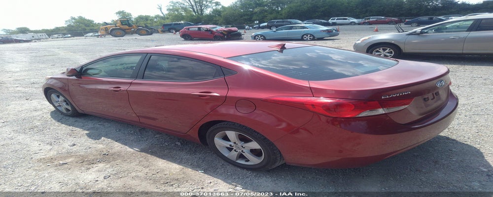 5NPDH4AE3DH295860 2013 HYUNDAI ELANTRA photo no. 3