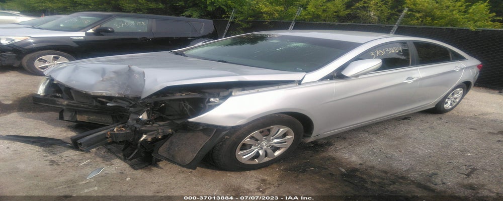 5NPEB4AC0CH457608 2012 HYUNDAI SONATA photo no. 2