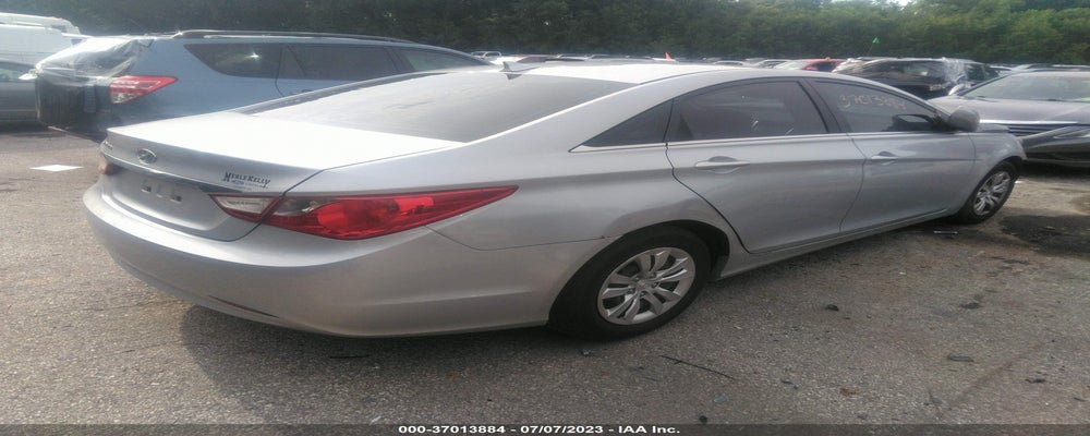 5NPEB4AC0CH457608 2012 HYUNDAI SONATA photo no. 4