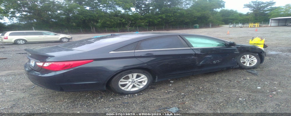 5NPEB4AC6DH746817 2013 HYUNDAI SONATA photo no. 4