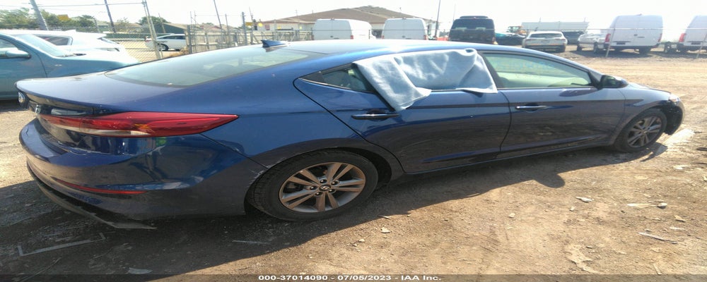 5NPD84LFXJH255759 2018 HYUNDAI ELANTRA photo no. 4