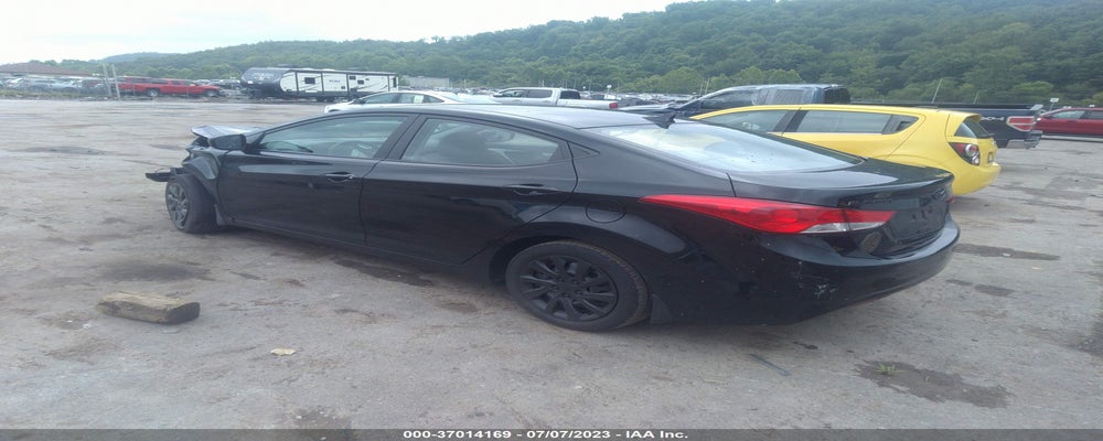 5NPDH4AE1DH158268 2013 HYUNDAI ELANTRA photo no. 3