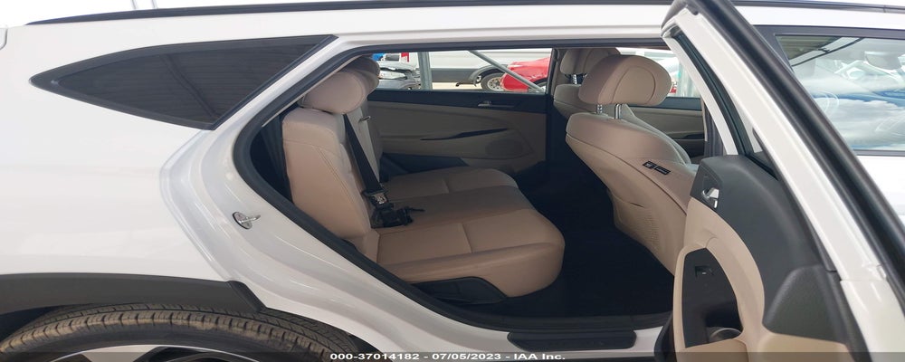 KM8J33A20JU765034 2018 HYUNDAI TUCSON photo no. 8