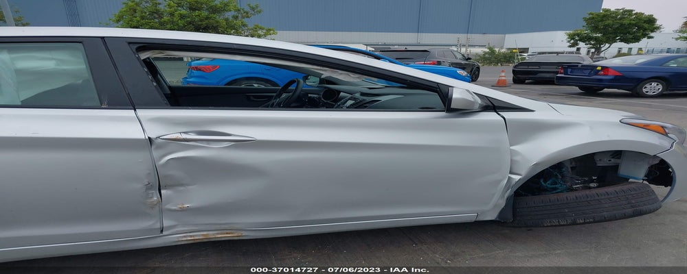 5NPDH4AE6FH609312 2015 HYUNDAI ELANTRA photo no. 6