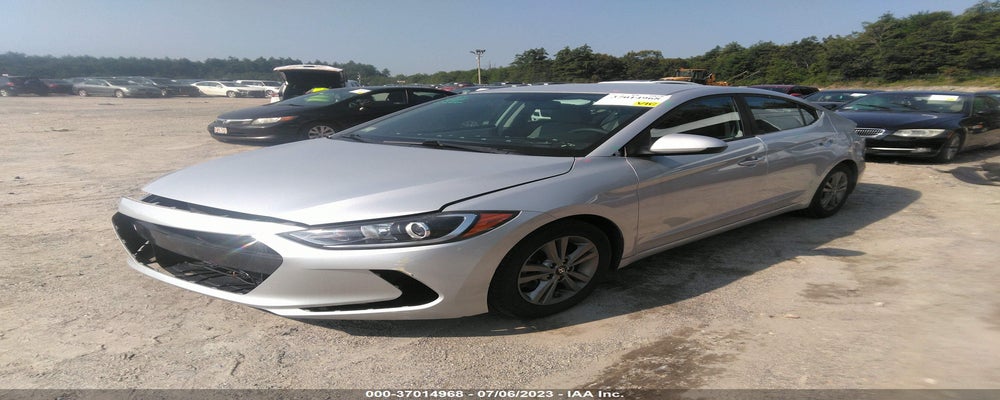 5NPD84LF8JH389752 2018 HYUNDAI ELANTRA photo no. 2