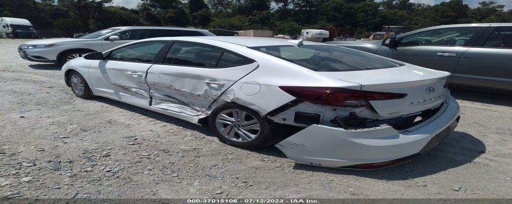 5NPD84LFLH564537  2017 HYUNDAI ELANTRA photo no. 3