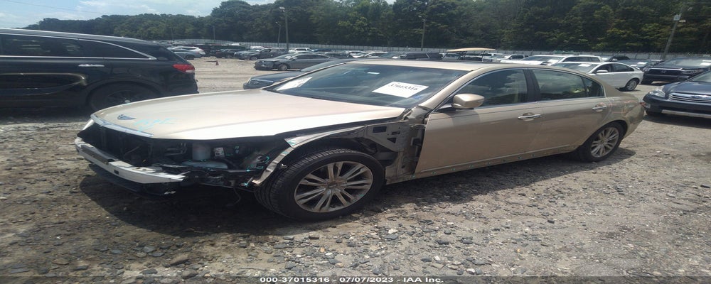 KMHGC4DF5BU126082 2011 HYUNDAI GENESIS photo no. 2