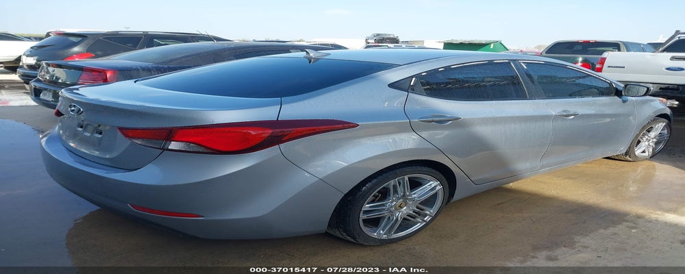 5NPDH4AEXFH579599 2015 HYUNDAI ELANTRA photo no. 4