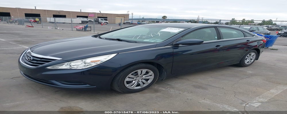 5NPEB4AC3CH383911 2012 HYUNDAI SONATA photo no. 2