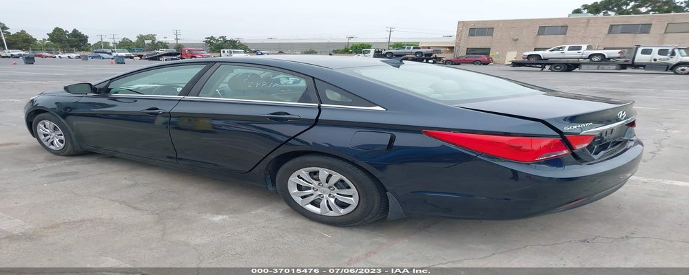 5NPEB4AC3CH383911 2012 HYUNDAI SONATA photo no. 3