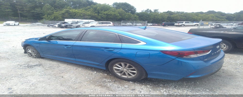 5NPE24AF0JH607904 2018 HYUNDAI SONATA photo no. 3