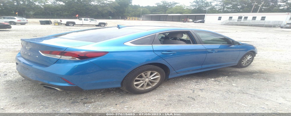 5NPE24AF0JH607904 2018 HYUNDAI SONATA photo no. 4