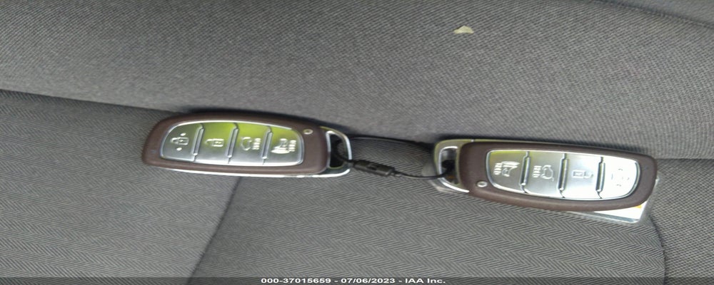 KMHC75LC6LU242859 2020 HYUNDAI IONIQ HYBRID photo no. 11